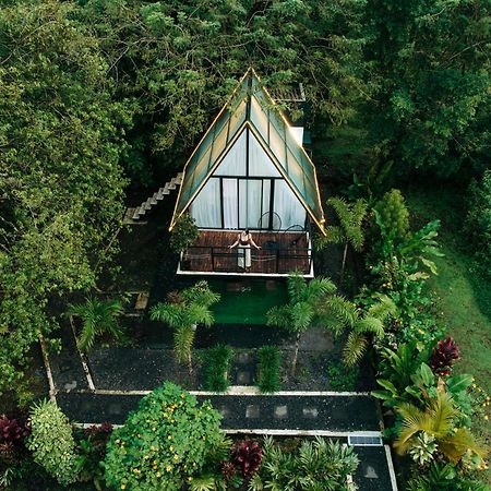 Mali'S House Hotel La Fortuna Bagian luar foto