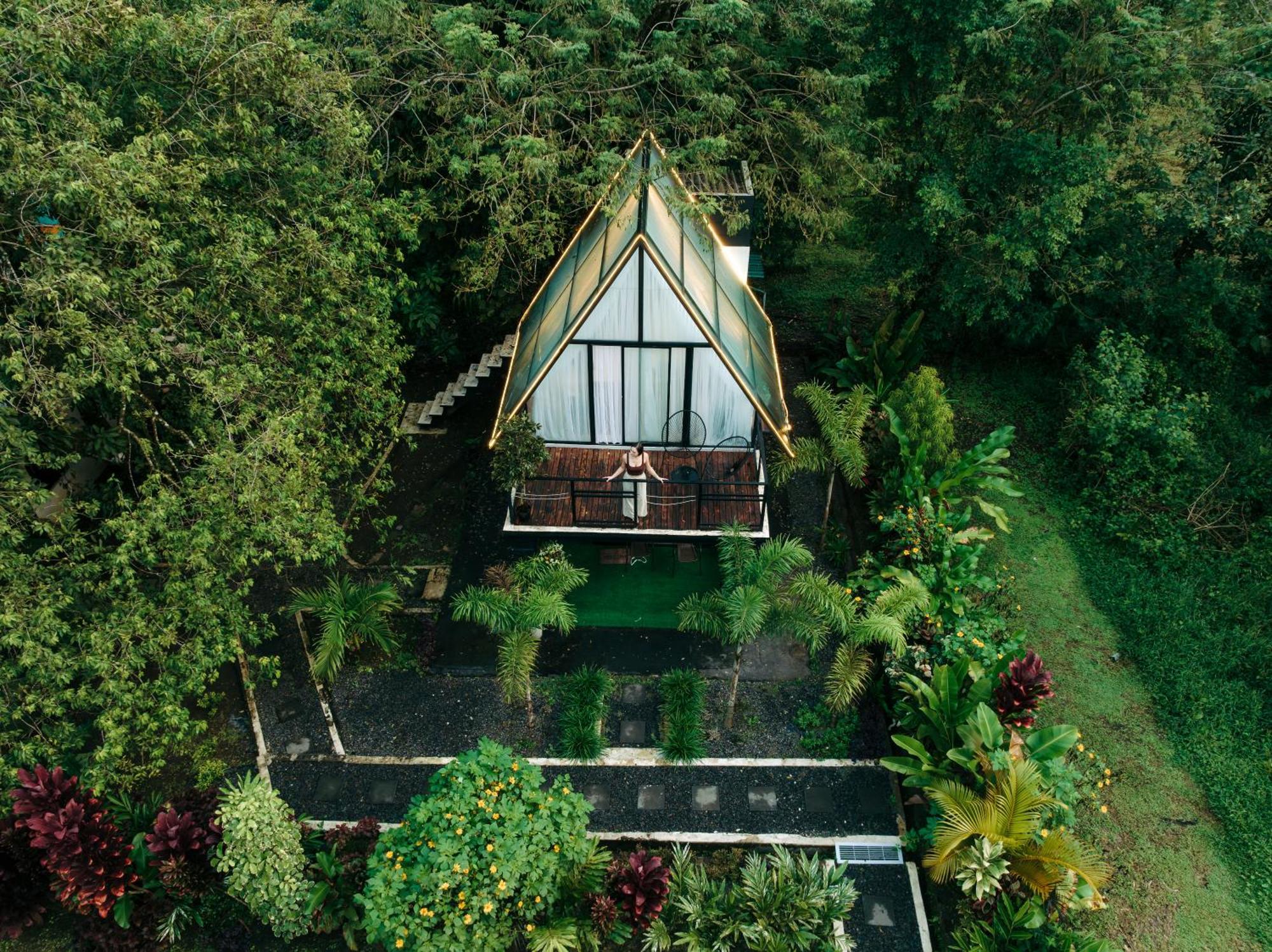 Mali'S House Hotel La Fortuna Bagian luar foto